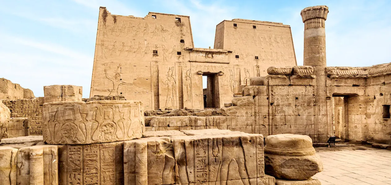 Tour privado de 5 días por El Cairo y crucero por el Nilo, pirámides y templos de lujo
